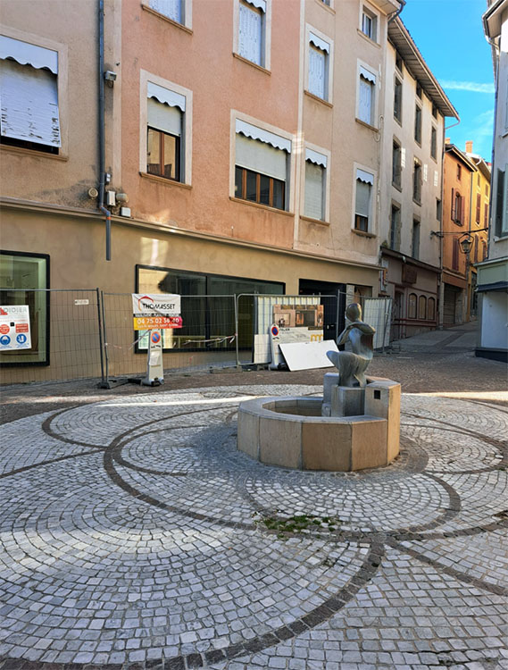 VILLE DE ROMANS GALERIE D_ART (42)