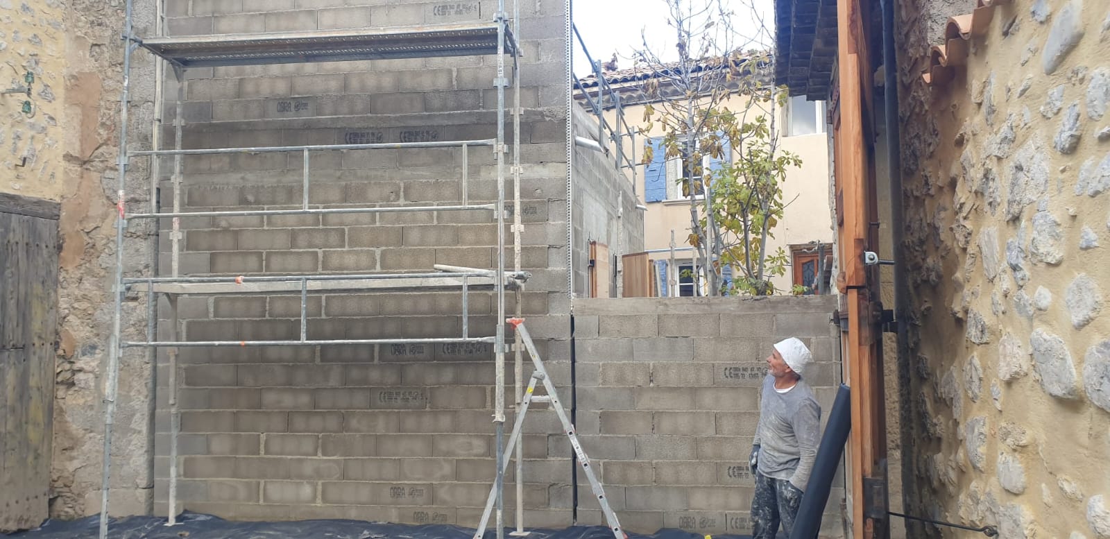 BUIS-LES-BARONNIES. COMCOM